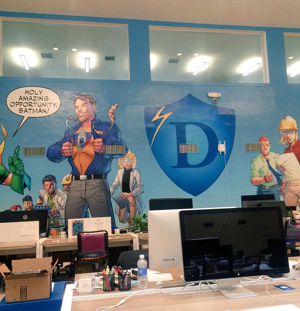 het 24/7 kantoor in Hero City