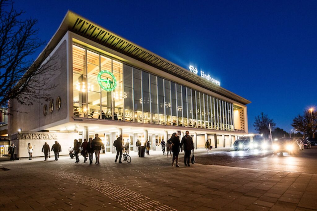 station Eindhoven foto Wouter Roosenboom