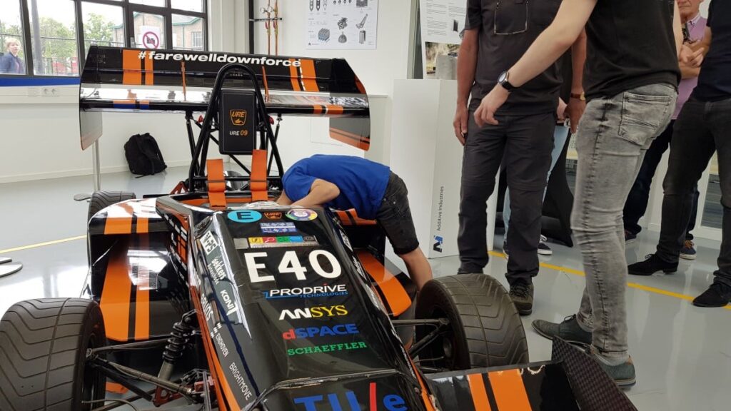 High Tech Ontdekkingsroute, Dutch Technology Week 2019, Strijp-T, team URE bij Additive Industries