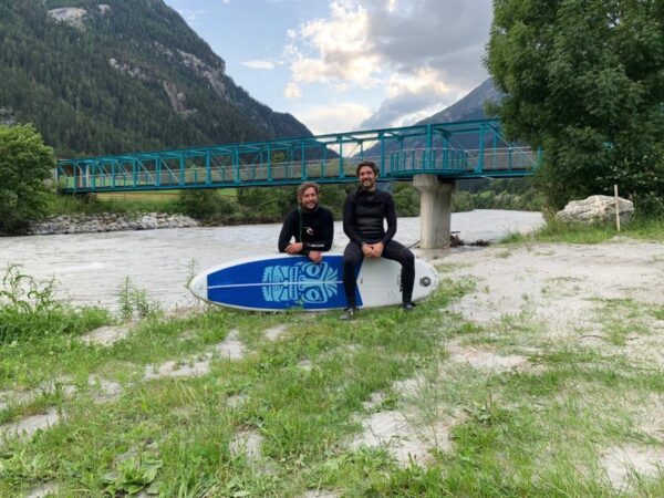 UP STREAM SURFING Michael Strobel (li.) und Andreas Trapp ©TVB Tiroler Oberland