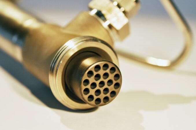 This image has an empty alt attribute; its file name is ikts-gruener-wasserstoff-transport-im-erdgasnetz-bild-1-678x450.jpg