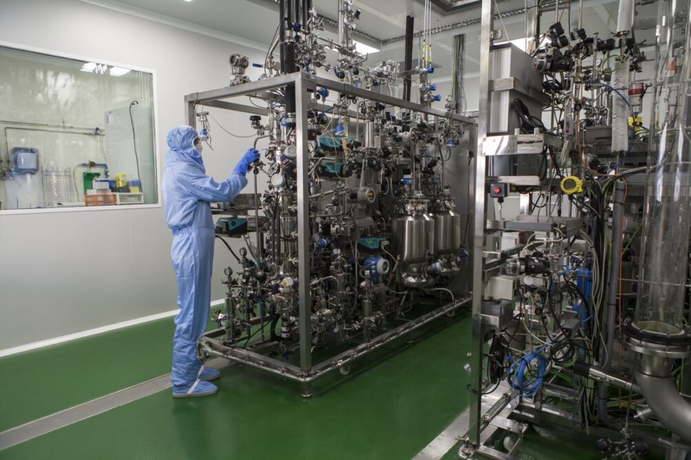 This image has an empty alt attribute; its file name is thumbnail-6-1004x669.jpg