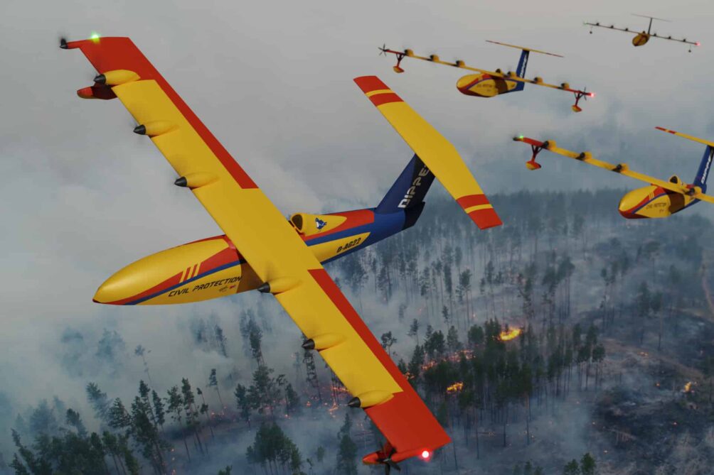 Autonomous Dipper flying boat for fighting fires, from Ravensburg