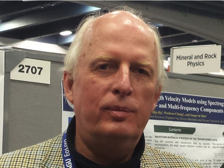 Professor Kees Wapenaar