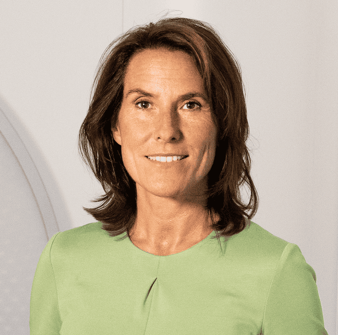 Sylvia van Es, Philips