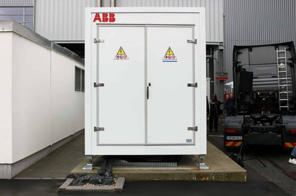 Megacharging © Bernd Maier-Leppla